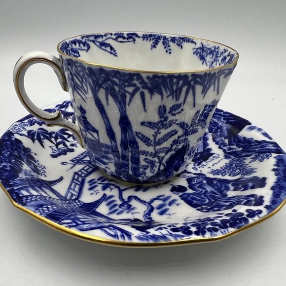 Royal Crown Derby Mikado Blue Oriental Tea Cup and Saucer Set - Picture 1 of 10